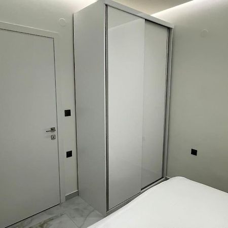 Luxury Apartment Next To Agias Sofias Θεσσαλονίκη Εξωτερικό φωτογραφία