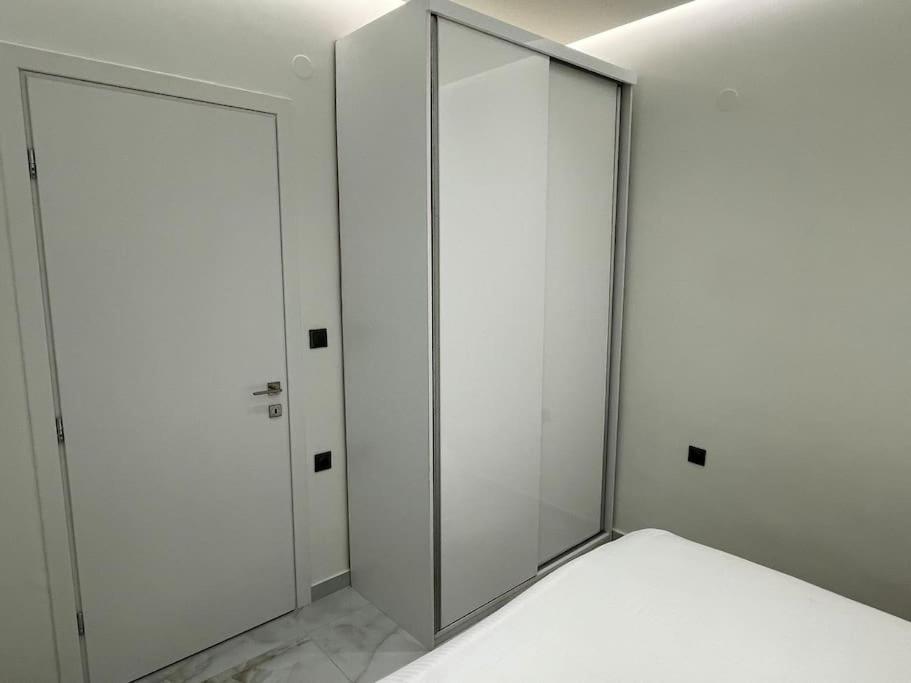 Luxury Apartment Next To Agias Sofias Θεσσαλονίκη Εξωτερικό φωτογραφία